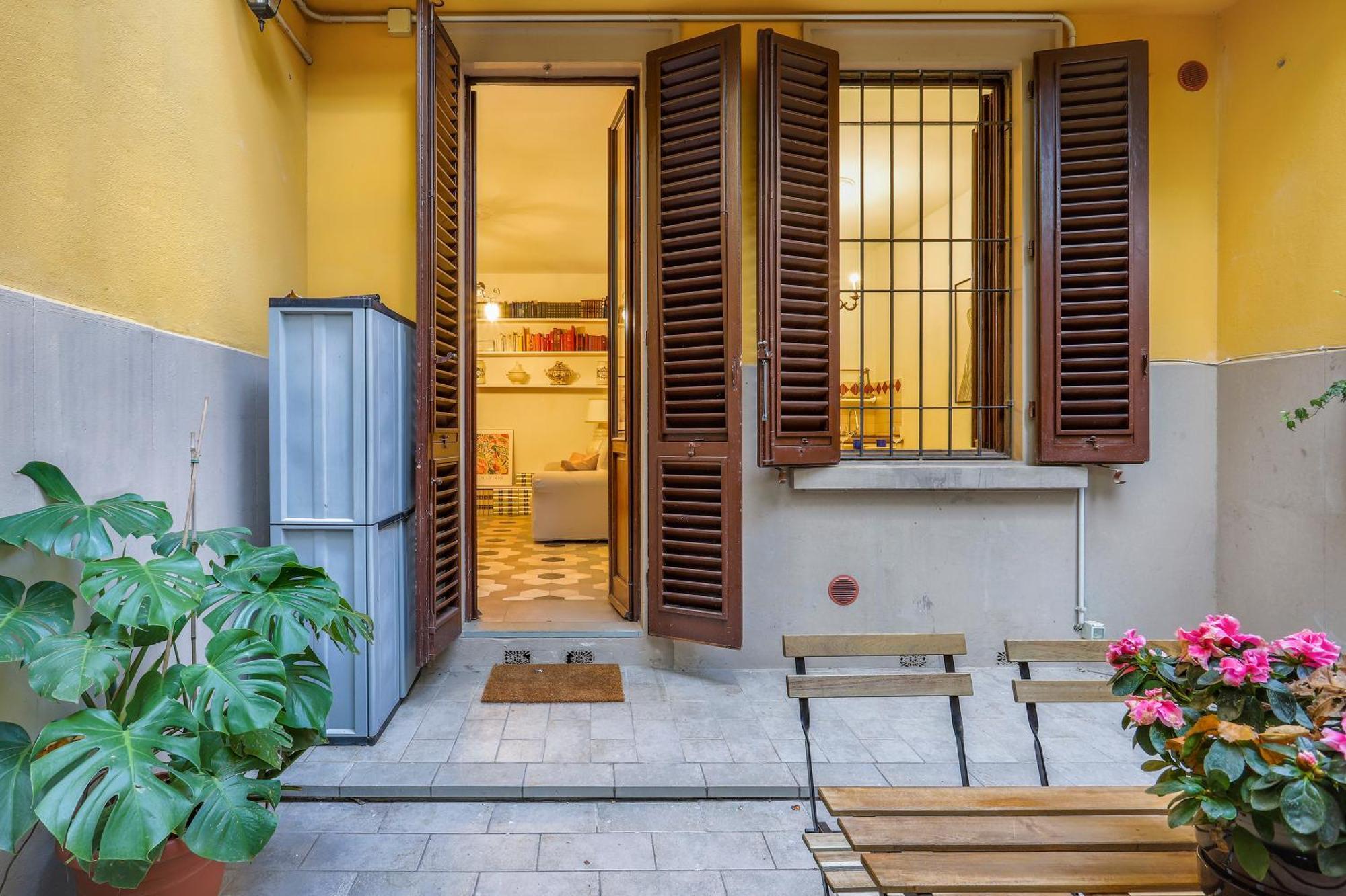 One-Bedroom Apartment With Patio Florencia Exterior foto